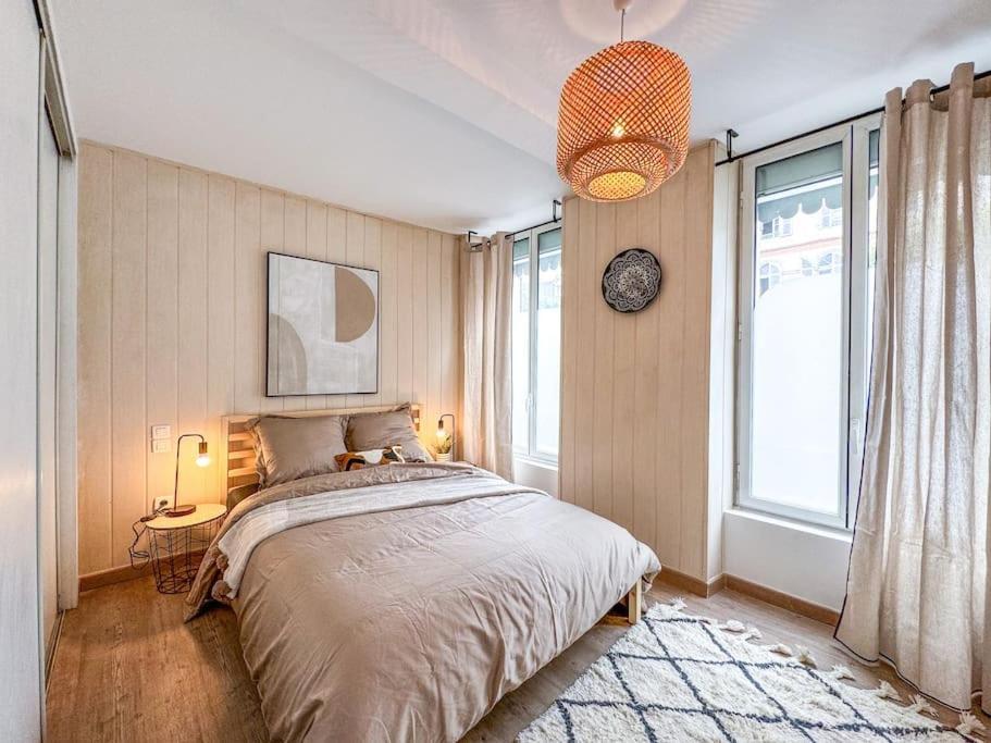Elegance Au Coeur De Tarbes Apartment Ngoại thất bức ảnh